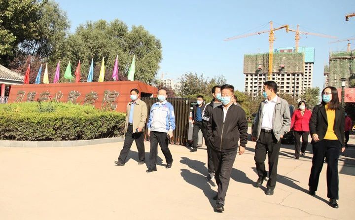 愿尊老愛老的傳統(tǒng)美德不斷的傳承、發(fā)揚、光大